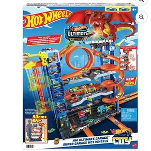 Hot Wheels Super Garage Playset with Orange and Blue Tracks
